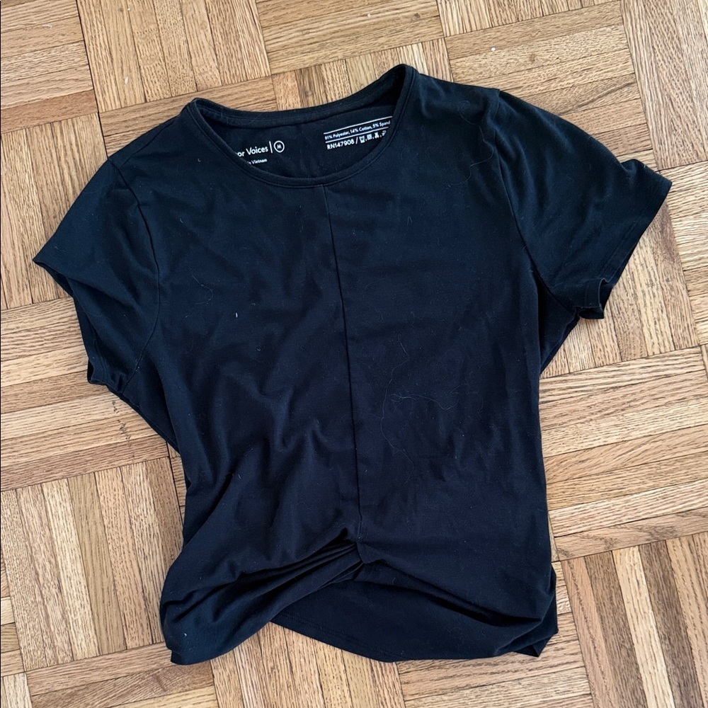 Outdoor voices medium t shirt